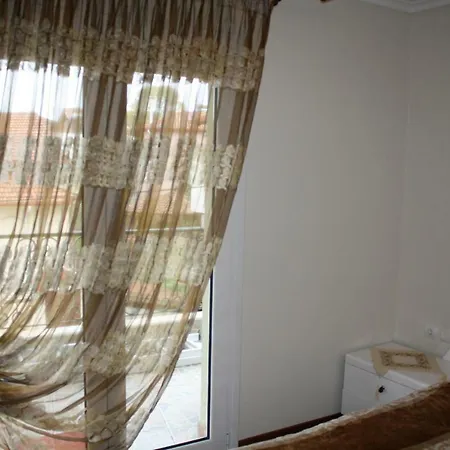 Theofili House Апартаменты